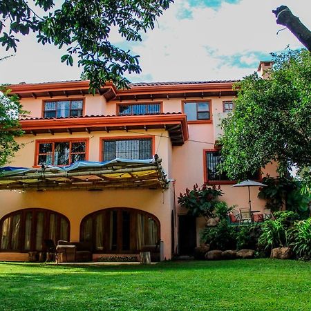 Luna Inn B&B Ciudad Cariari Extérieur photo