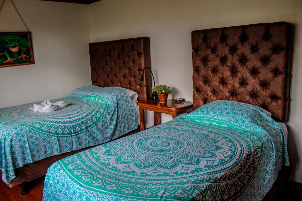 Luna Inn B&B Ciudad Cariari Extérieur photo