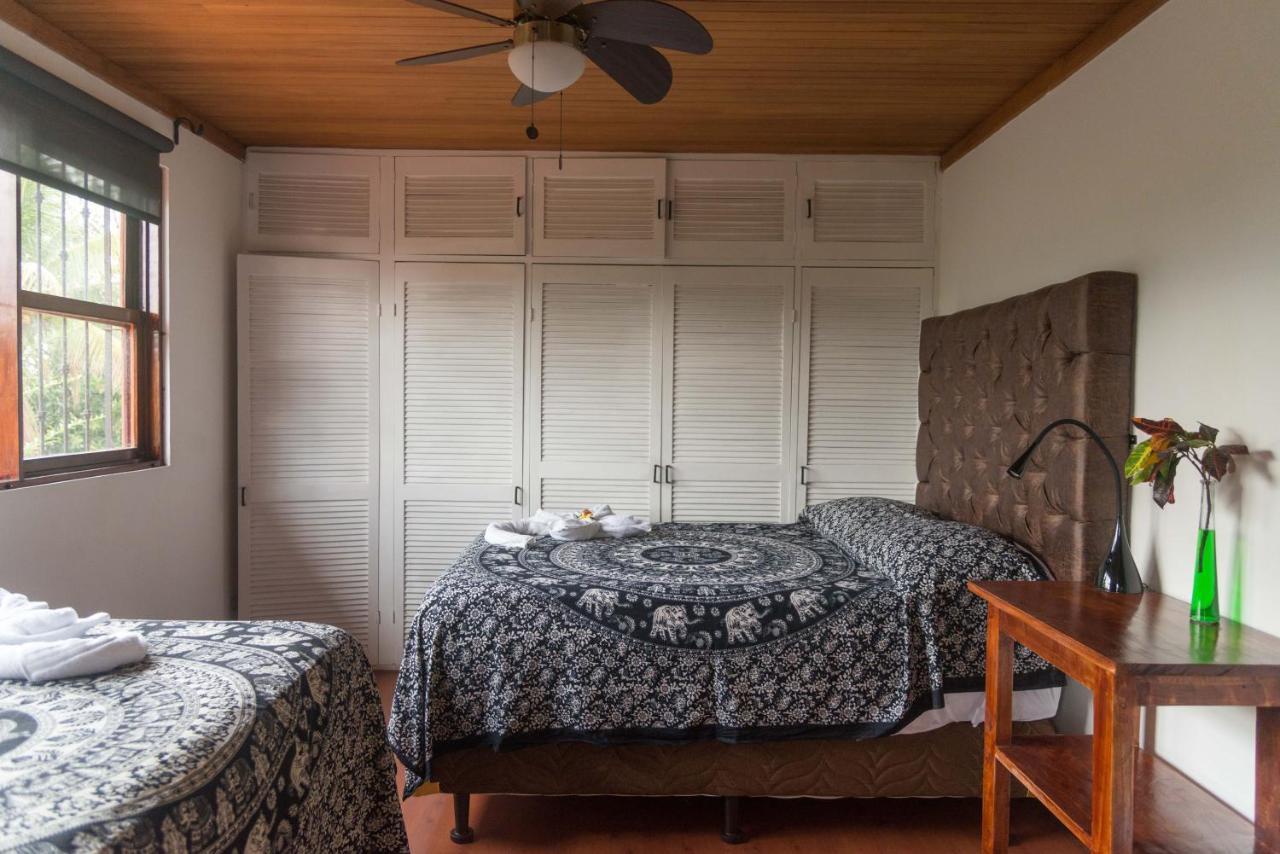 Luna Inn B&B Ciudad Cariari Extérieur photo